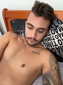 carvalhofelipe online show from 02/27/25, 01:07