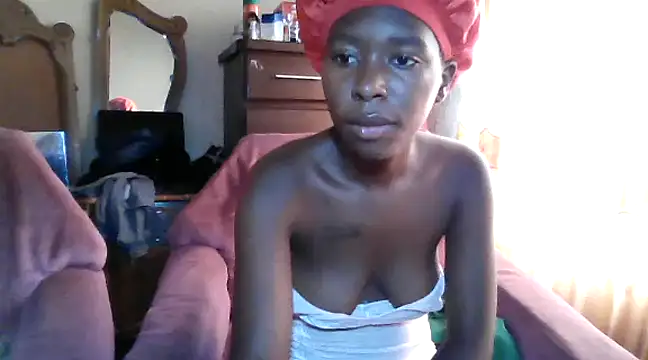 Hotdaily04 online show from 02/02/25, 07:09