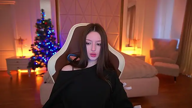 Snapshot of Marmeladkaaa chatting on 12/19/25, 08:43 Marmeladkaaa online show from 12/19/25, 08:43