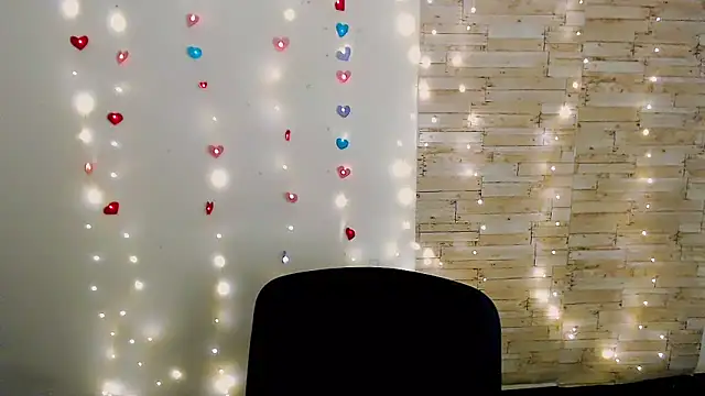 Snapshot of Lexi_Jous chatting on 01/27/25, 02:46 Lexi Jous online show from 01/27/25, 02:46