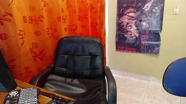 Hadespersefone online show from 02/24/25, 08:03