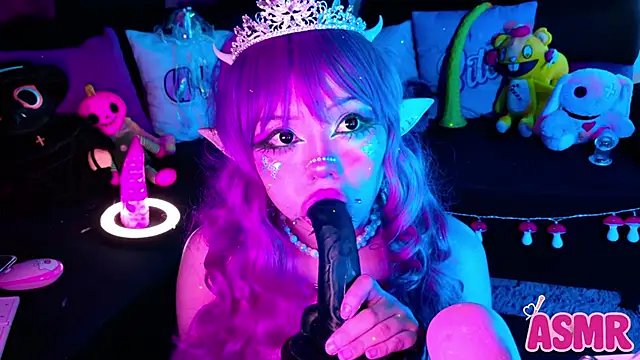 LaytonBox online show from 10/27/25, 02:21