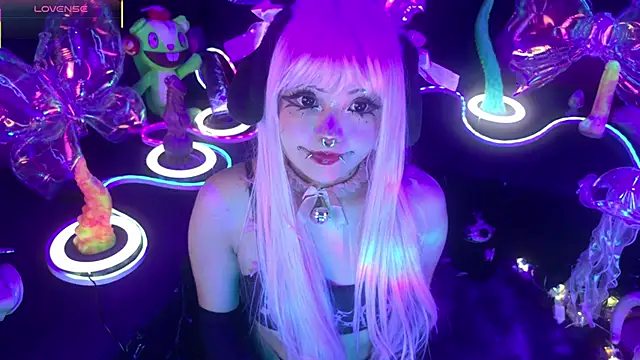 LaytonBox online show from 03/27/26, 01:22