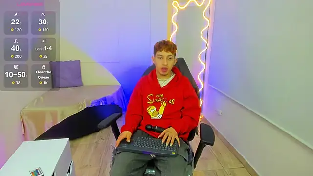 Axel tay online show from 10/18/25, 03:31