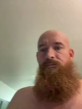 Snapshot of 32XRedBeard chatting on 01/13/25, 12:35 32XRedBeard online show from 01/13/25, 12:35