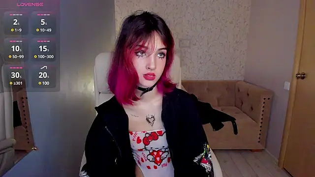 Snapshot of Ink__pleasure chatting on 01/21/25, 07:06 Ink pleasure online show from 01/21/25, 07:06