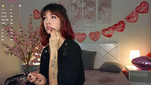 Snapshot of Ink__pleasure chatting on 02/16/25, 04:21 Ink pleasure online show from 02/16/25, 04:21