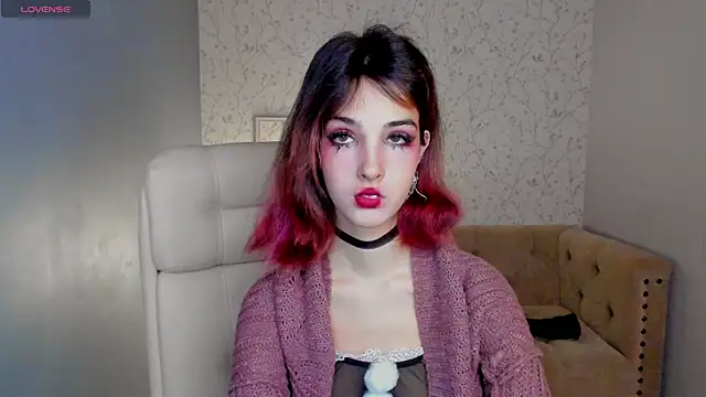 Snapshot of Ink__pleasure chatting on 03/05/25, 09:04 Ink pleasure online show from 03/05/25, 09:04