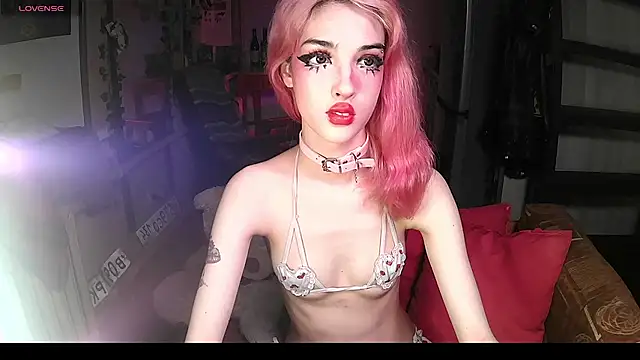 Snapshot of Ink__pleasure chatting on 09/13/25, 01:38 Ink pleasure online show from 09/13/25, 01:38