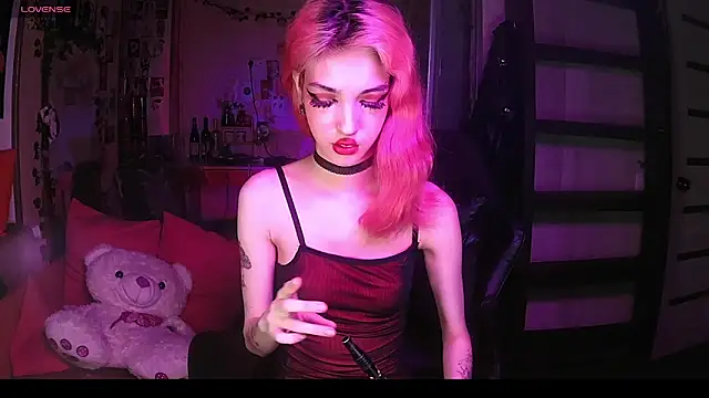 Snapshot of Ink__pleasure chatting on 10/07/25, 11:13 Ink pleasure online show from 10/07/25, 11:13