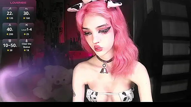 Snapshot of Ink__pleasure chatting on 10/11/25, 11:58 Ink pleasure online show from 10/11/25, 11:58