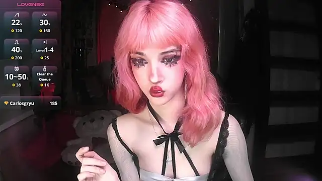 Snapshot of Ink__pleasure chatting on 10/26/25, 12:49 Ink pleasure online show from 10/26/25, 12:49