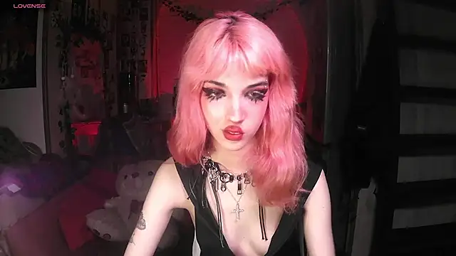 Snapshot of Ink__pleasure chatting on 10/27/25, 11:20 Ink pleasure online show from 10/27/25, 11:20