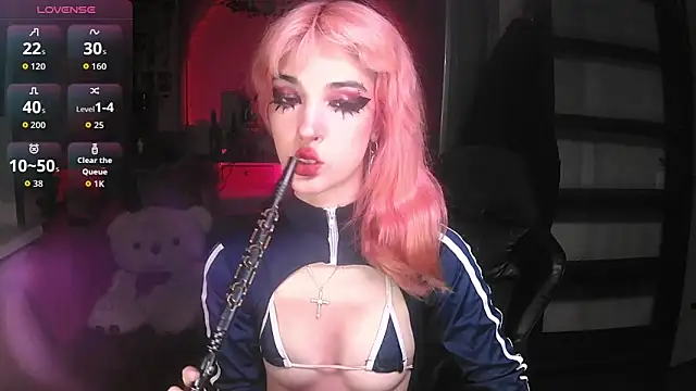 Snapshot of Ink__pleasure chatting on 11/04/25, 01:05 Ink pleasure online show from 11/04/25, 01:05