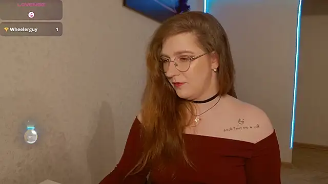 LesyaOxi online show from 01/10/25, 07:04