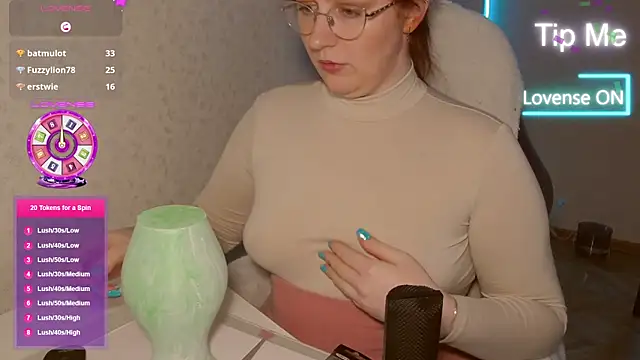 LesyaOxi online show from 01/18/25, 11:21