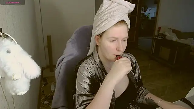 LesyaOxi online show from 03/12/25, 06:29