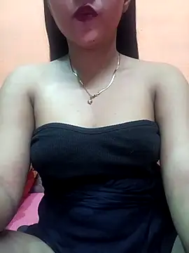 Snapshot of Eisha_20s chatting on 03/13/25, 11:38 Eisha 20s online show from 03/13/25, 11:38