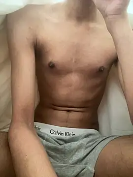 mdnn77 online show from 03/05/25, 03:51