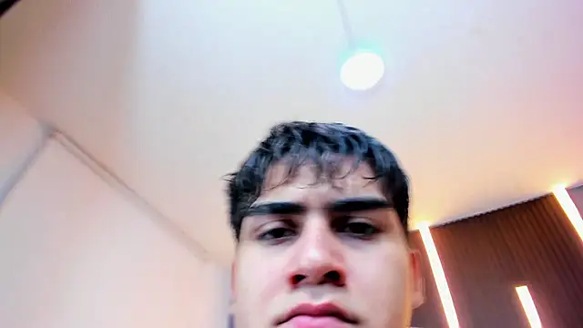 Tommy18   online show from 01/16/26, 03:21