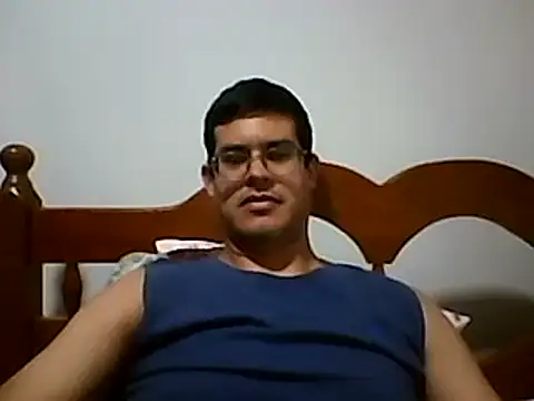 Snapshot of AgneloFly chatting on 02/09/25, 02:49 AgneloFly online show from 02/09/25, 02:49