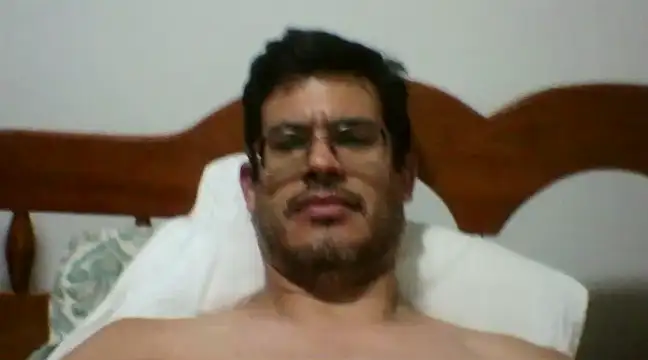 Snapshot of AgneloFly chatting on 02/19/25, 11:57 AgneloFly online show from 02/19/25, 11:57