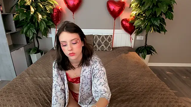 Snapshot of AnnaElys chatting on 02/14/25, 11:42 AnnaElys online show from 02/14/25, 11:42