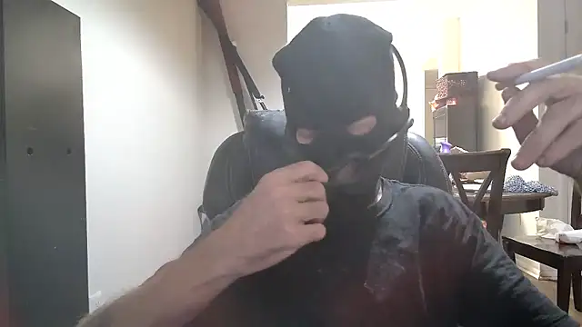 Snapshot of filthymind619 chatting on 01/25/25, 03:40 filthymind619 online show from 01/25/25, 03:40