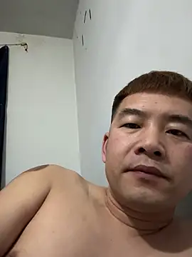 zxb757369 online show from 02/03/25, 03:27