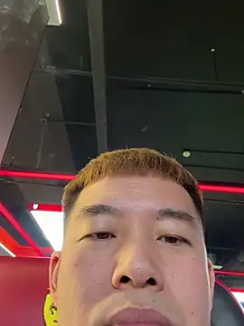 zxb757369 online show from 02/06/25, 09:43