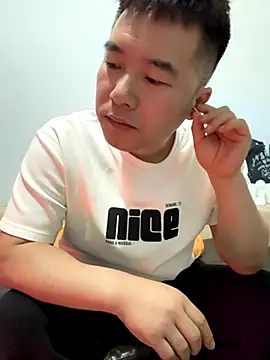 zxb757369 online show from 10/24/25, 10:44