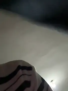 zxb757369 online show from 11/21/25, 01:10