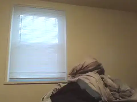 Snapshot of MrDaddyBbSnake chatting on 03/16/25, 10:31 MrDaddyBbSnake online show from 03/16/25, 10:31