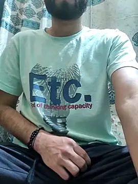 TOPMOON001 online show from 02/27/25, 07:04