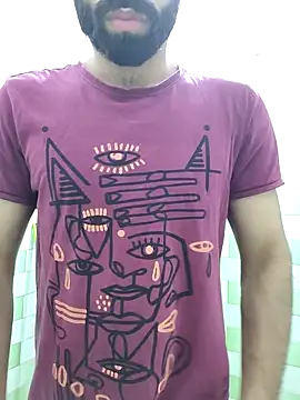 TOPMOON001 online show from 10/12/25, 07:02