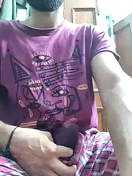 TOPMOON001 online show from 10/13/25, 06:19