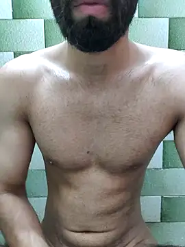 TOPMOON001 online show from 10/21/25, 07:09