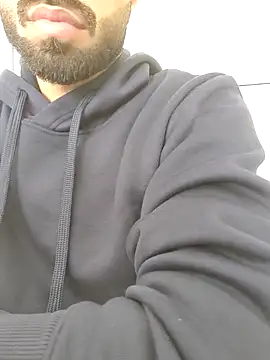 TOPMOON001 online show from 02/09/26, 09:02