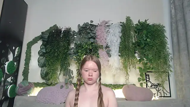 Snapshot of scyrim2 chatting on 03/01/25, 10:02 scyrim2 online show from 03/01/25, 10:02