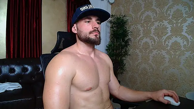 Snapshot of AdamJamesonn chatting on 02/04/25, 09:28 AdamJamesonn online show from 02/04/25, 09:28