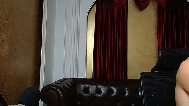 Snapshot of AdamJamesonn chatting on 02/27/25, 09:11 AdamJamesonn online show from 02/27/25, 09:11