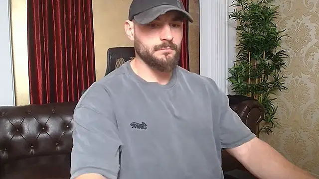 Snapshot of AdamJamesonn chatting on 03/20/25, 05:35 AdamJamesonn online show from 03/20/25, 05:35