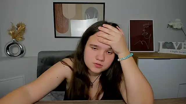 AdeleCruz online show from 03/01/25, 04:33