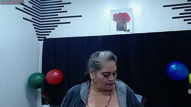 VickyBoobss online show from 10/21/25, 07:47