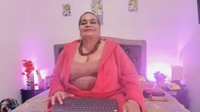 VickyBoobss online show from 04/21/26, 08:55