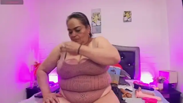 VickyBoobss online show from 06/02/26, 07:16