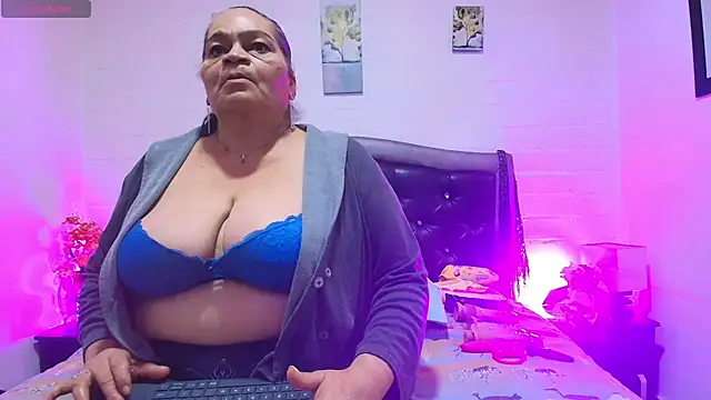 VickyBoobss online show from 07/22/26, 01:52