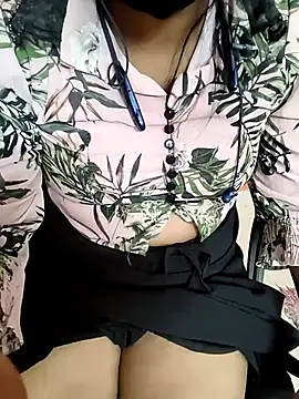 Lolitatamil online show from 04/06/26, 01:23