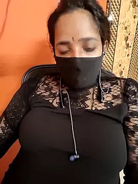 Lolitatamil online show from 04/11/26, 10:14