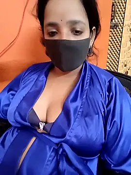 Lolitatamil online show from 04/22/26, 09:38